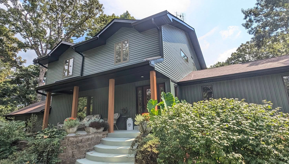 Siding full home dark green
